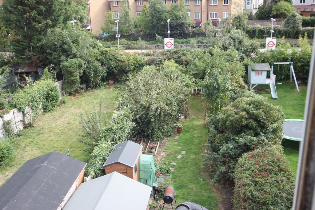 Southfieldsb&Bstudios London Ngoại thất bức ảnh